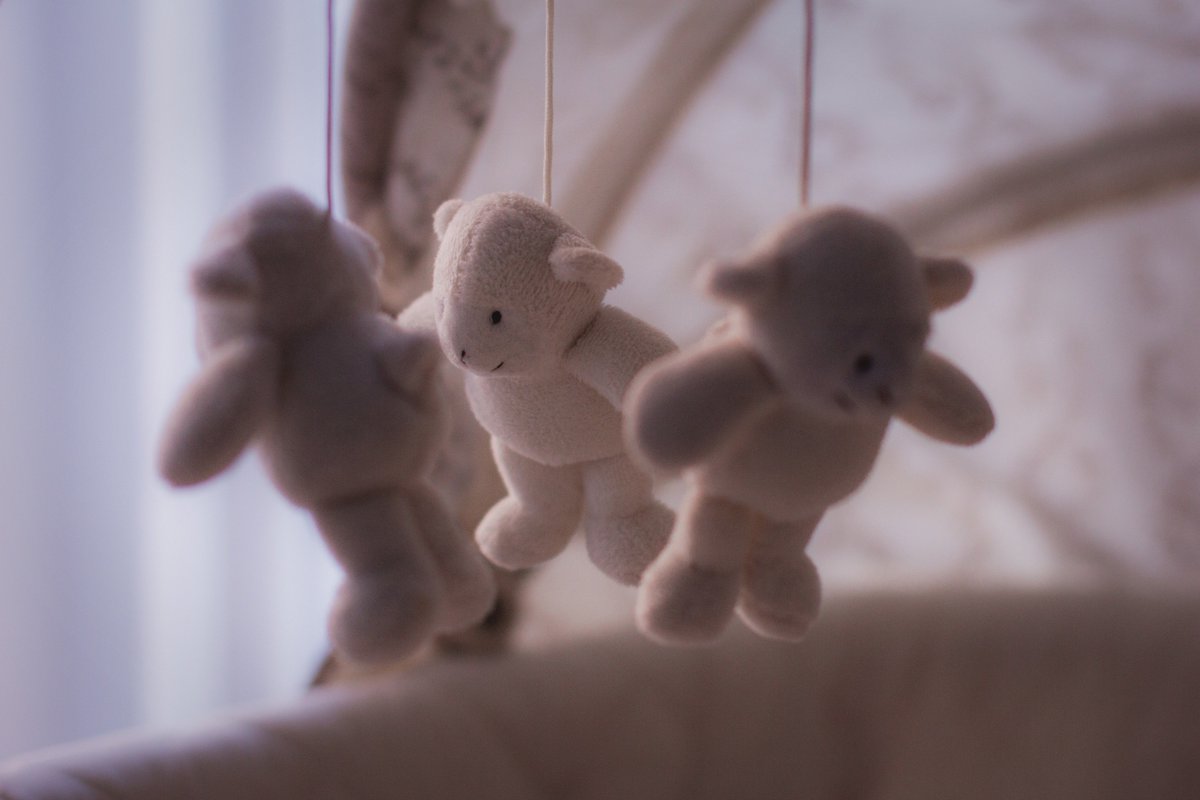 First6Weeks's tweet photo. Did you know? “Lying-in” is the period of time for a #postpartum #mama to heal and bond with her #newborn, typically the #first6weeks after delivery. It’s a time to take care of the #mom and heal her body and soul while she gets to know her brand new #baby. https://t.co/b4EKusHYBE