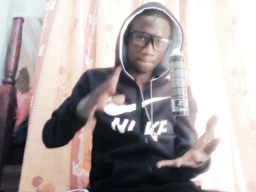 SploidoPages's tweet image. #sploidoSamuels
#magician...