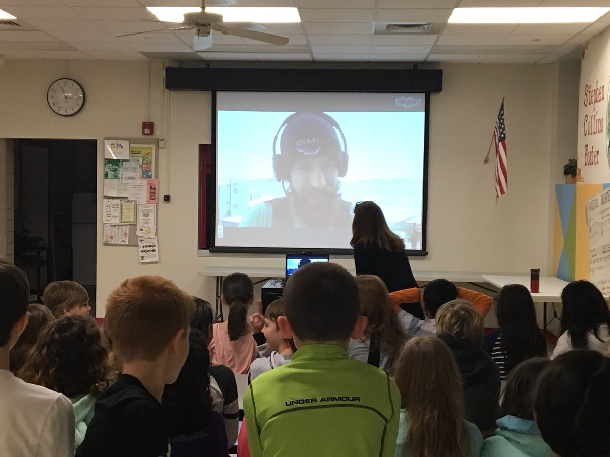 FosterSchoolMTL's tweet photo. Amazing experience for 4th grade Skyping with a marine biologist from Palmer Station, Antarctica. #leboproud #mtlsdsteam https://t.co/1dMDGNghXj