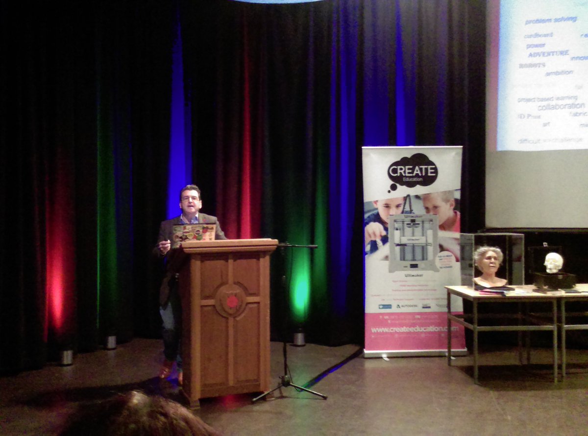 CalD_ForAnth's tweet image. Now to the amazingly inspiring Pete Lomas from @Raspberry_Pi the keynote speaker who will officially  be opening #SparkPenketh #SparkLaunch