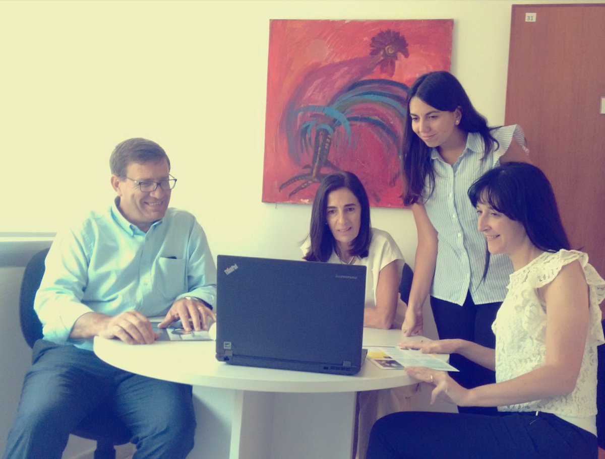 LinkYou_Project's tweet image. We share photos from our partner @UnivAustral 👇 Meeting at dean&apos;s office to present to the management team of the School of Education the activities carried out on the third meeting of the #LinkYouProject 👩‍💻👨‍💻