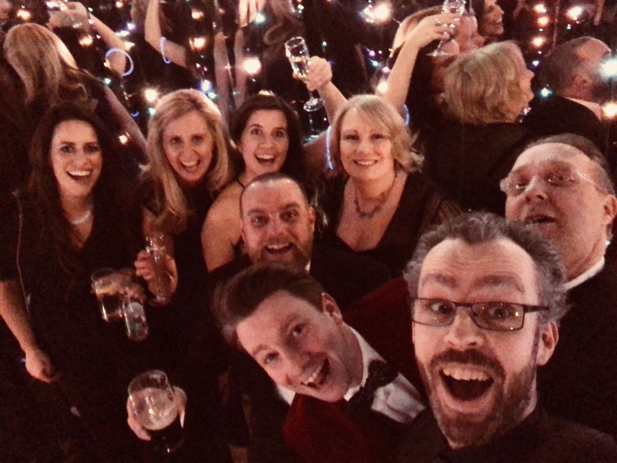 thoughtdiff's tweet photo. Awards about begin. Very exciting! So proud of our work with @DmwCreative for @CoolPlanetExp #EnergiaDMA18 https://t.co/VyXbZQNozN