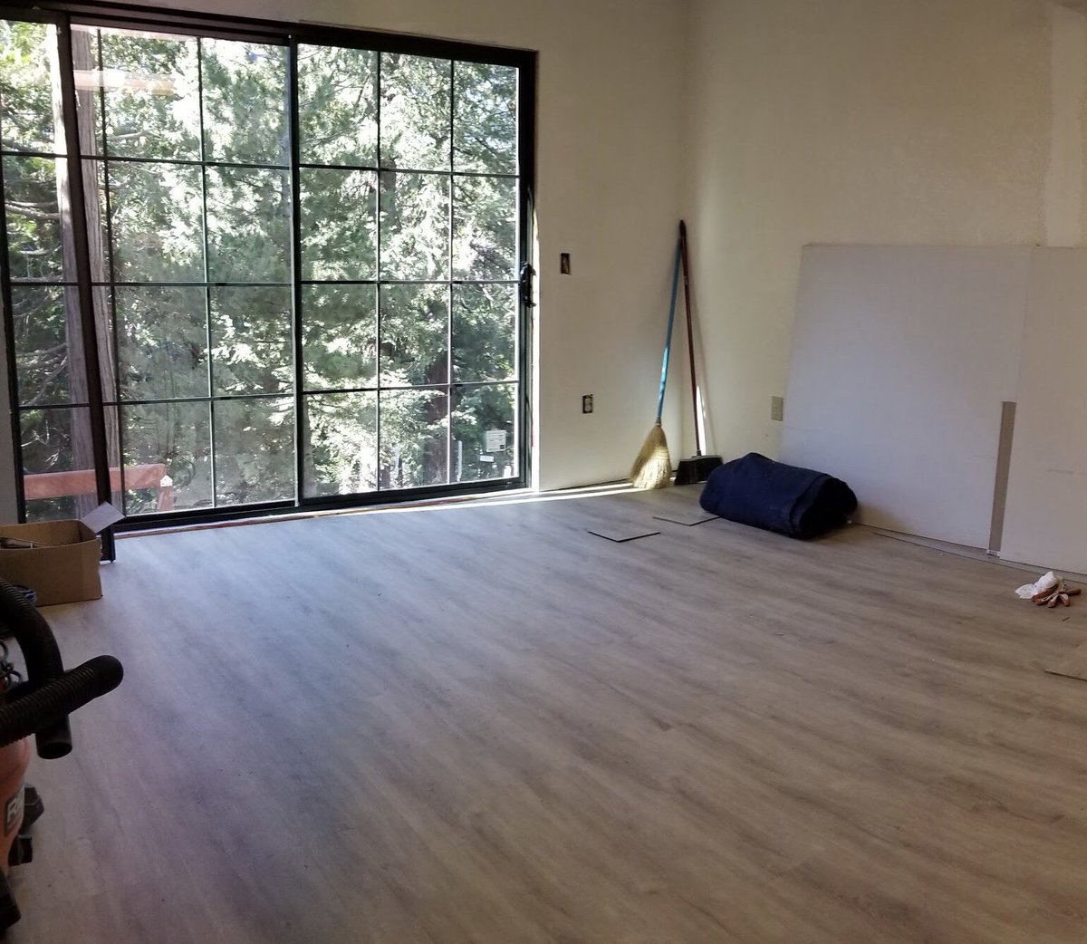 Venture Yours On Twitter The Cabin Is Coming Together Look