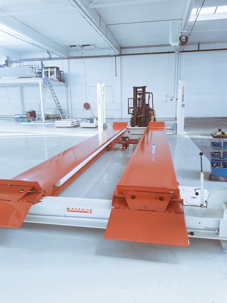 ATTService0174's tweet photo. Almost there! Wij houden jullie op de hoogte! #StertilKoni #Nieuw
#Garage #Bovag #rood
#ATTService https://t.co/pFChHjHdaB