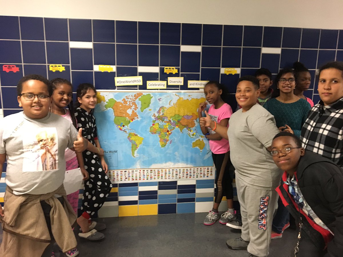 CourtneyJosefy's tweet photo. Celebrating diversity by showing off our heritage on a world map! #RLERocketsRock #ONEworldRISD @aggietharp https://t.co/gvMqiO2qlw