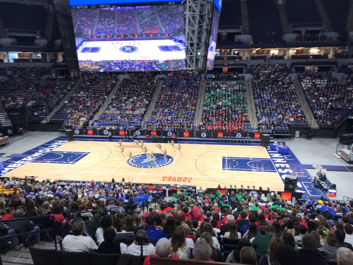 MNHSDanceTeam's tweet photo. Sartell-St. Stephen might hit the stars with the height on their jumps!  Love everything in this high energy routine to Cold Hearted Snake! https://t.co/dPQholIKAj
