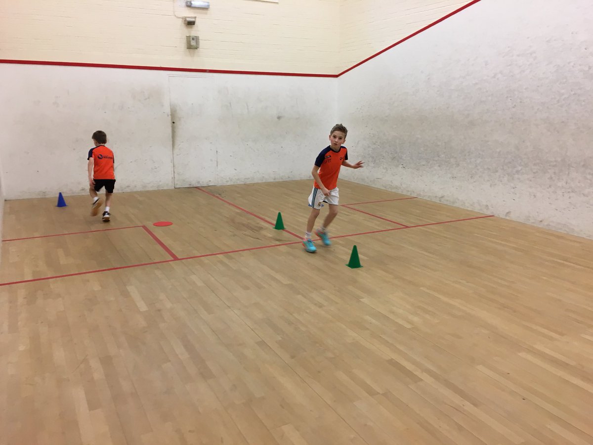 EVO_squash's tweet photo. The twins (remember that phase in the squash world - boys are going far) worked hard tonight, 3rd session and really seeing the movement becoming natural.
They enjoyed the cone work and then some multi-ball volley drops to finish. #evolveyourgame #evolveourgame https://t.co/tA6XHt7K6q