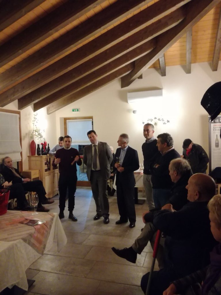 coppolapaolo's tweet photo. Questa sera a Pasian di Prato e San Giovanni al Natisone. Abbiamo spiegato le 100 cose fatte dal Governo a guida PD. Lavoro, Scuola, Edilizia, Digitale... Ne abbiamo almeno altrettante da fare e dobbiamo proseguire il percorso di crescita per il nostro Paese. Avanti! #scelgoPD https://t.co/I9GvF4adbV