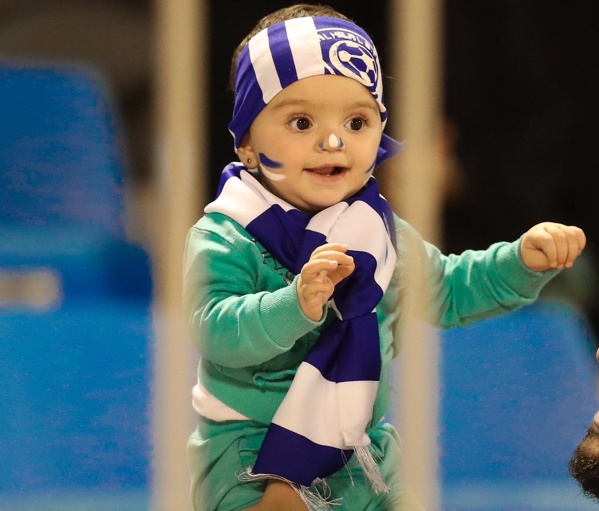 حينما يكون العشق .....
هلال ....