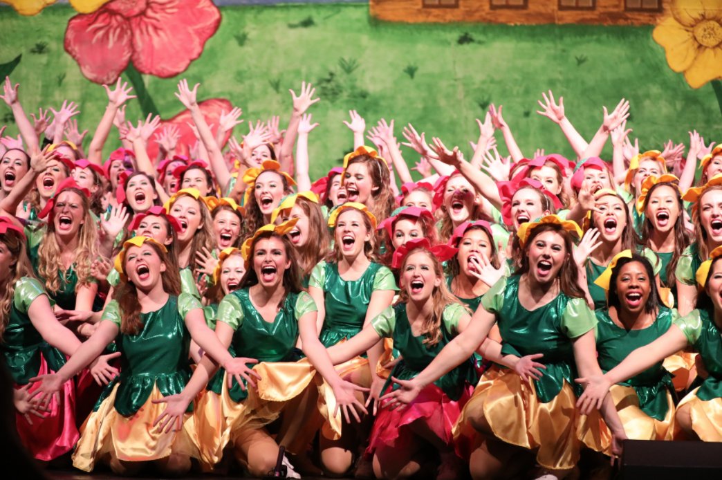 It's time to see reveal our annual All-University Sing reviews! Who had this year's best act? Click to find out:

baylorlariat.com/sing-2018/