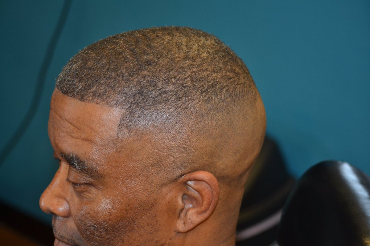 SlimtheP's tweet photo. 💈 https://t.co/h2NdM4SHDI