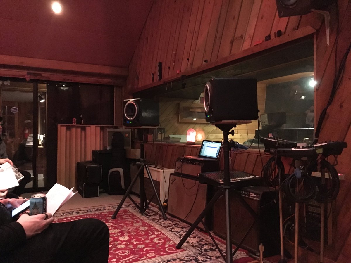 talkingtobrian's tweet photo. At the @MileMarkerZero listening party for #thefifthrow at Carriage House Studios. Sounding great, boys! https://t.co/fv3XGn8bVb
