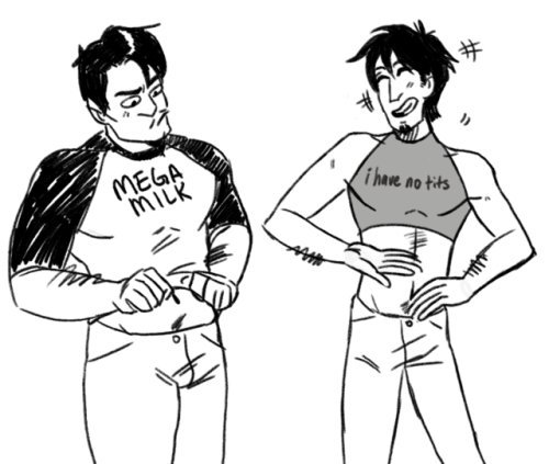 {*DEEP INHALE AND SQUEAKY VOICE* He's trying to pull the shirt down....hhhh like lil bab nuuu it's supposed to be like that ...

Also...theres Héctor....}