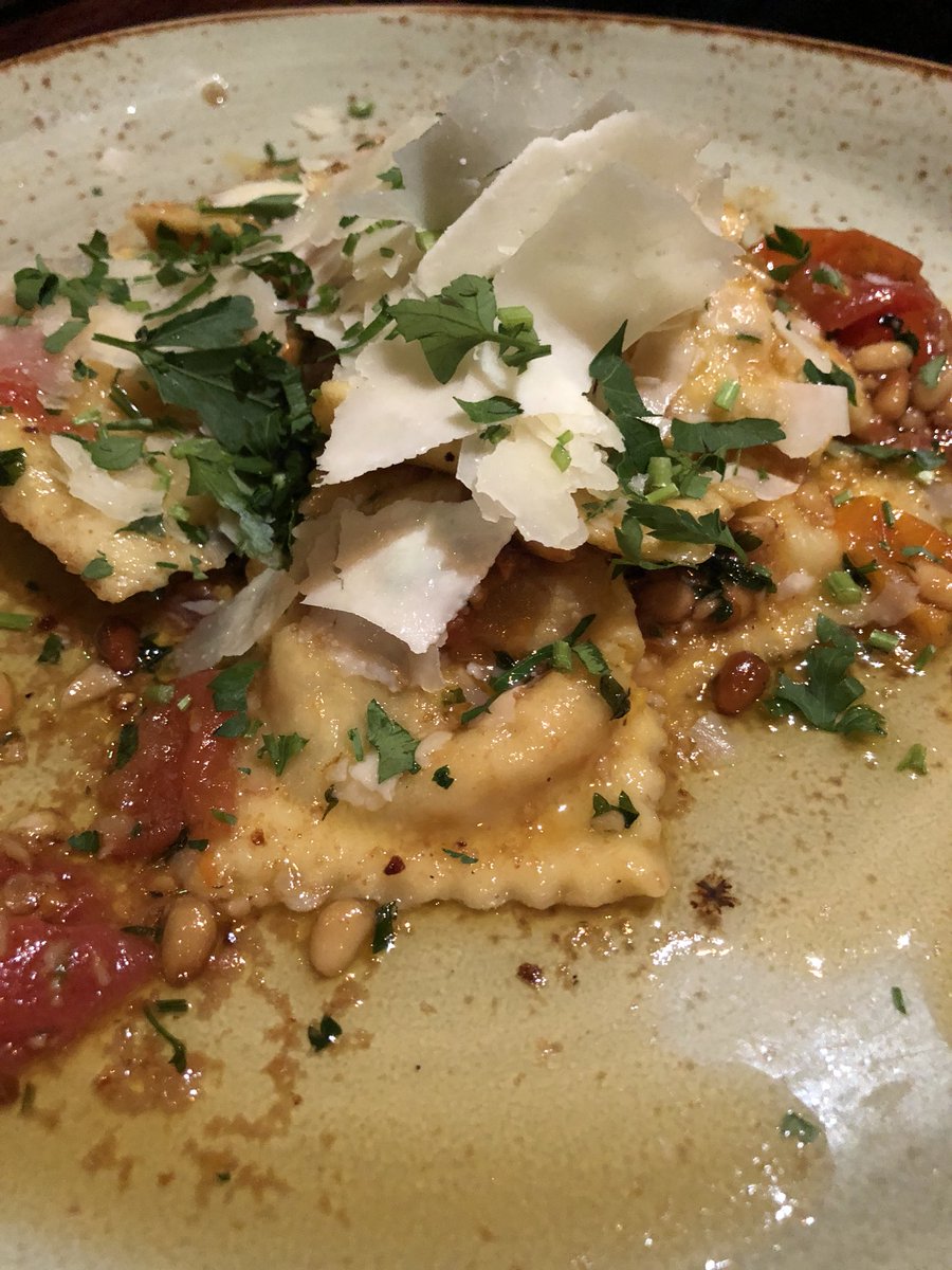 simplysocialnm's tweet photo. @ilPiatto2013 is ON POINT! (And yes, we’re yelling. It’s that good!) $35 for an app, entree & dessert during @nmrestaurantwk 2/18-2/25. #simplysantafe #NMRestaurantWeek https://t.co/tFpal3s39k