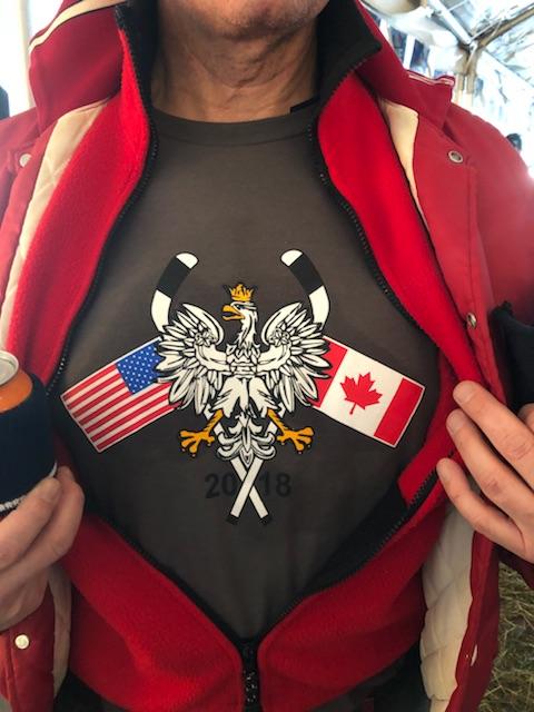 FightingMullets's tweet photo. A selection of the wildlife to be found at the #StIgnacePondHockey tourney this year. #InOne #FightingMullets @LabattUSA https://t.co/PHu1bpYcTW