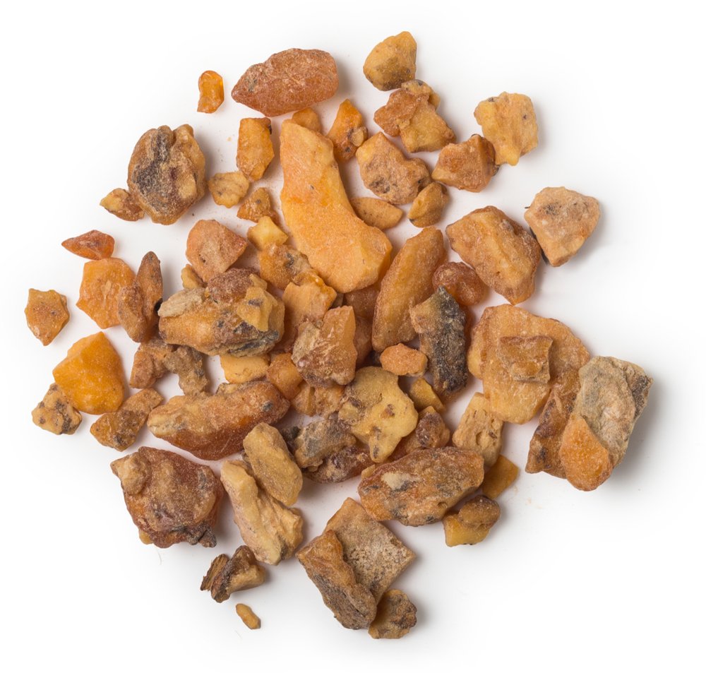 WHIFFINC's tweet photo. #Benzoin is a balsamic ingredient that gives off a spicy undertone smelling slightly of cinnamon. Used as a fixative, it gives fragrance sweetness while not coming off as sugary, yet adds richness without feeling heavy. https://t.co/6iJYZigF7u #CustomPerfume #orientalperfume https://t.co/eU1JHyLFSx