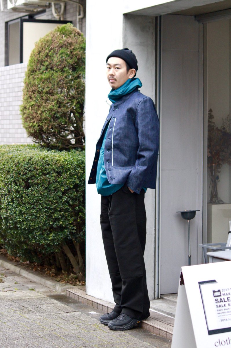 LINKS_GOHONGI's tweet image. 【Blog up】

ブログにて、LINKSが提案するスタイリングをご紹介しております。
是非、コーディネートの参考にご覧下さいませ。

links-room.info/style-vol-946/

#ElephantBlanc #URUtokyo #TONSURE #crepuscule #LINKS #ファッションスナップ #コーディネート #今日の服装 #スタイリング #服 #東京 #東横線