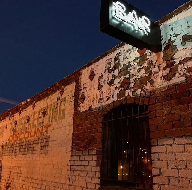 ghk_hlp's tweet photo. Good news! Goos Housekeeping now opens at 6pm Friday, Saturday, and Sunday! An hour earlier to enjoy. See you soon and thank you for all your support! .
.
.
.
.
#happeninginhighlandpark #goodhousekeepinghlp #goodhousekeeping #newhours #cocktails #craftco… https://t.co/WRGxM92Xbm https://t.co/gqIzybppQH