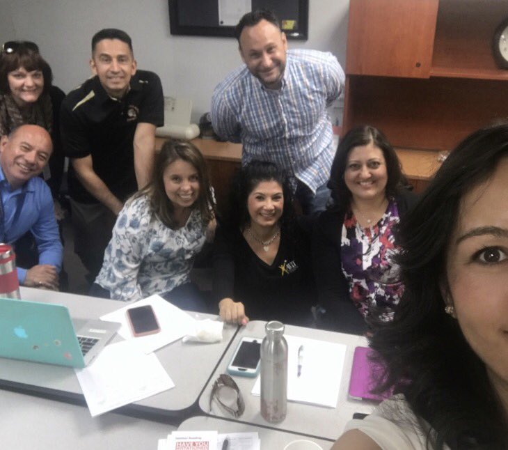 Working together to strengthen our CVUSD dual language program!
#CVUSDLearns