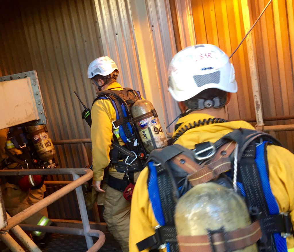 dept_el's tweet photo. ESFD's USAR personnel assisted Redondo Beach Fire Department with a Confined Space/ Technical Rescue, earlier today. https://t.co/h2pshnlvjX