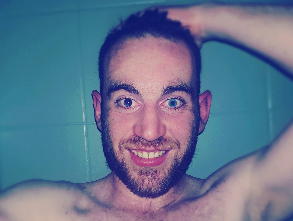 jerrydeaf's tweet photo. Le sourire est le plus bonheur que tout https://t.co/FyV0XA5RIp
