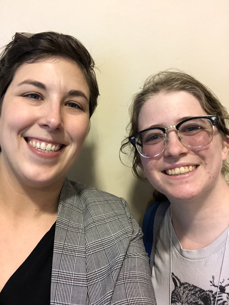 BeyondTheStaff's tweet photo. Had a chance to catch up with another @ARSAlumnae at #TMEA2018! https://t.co/hTN0Kjc9fD