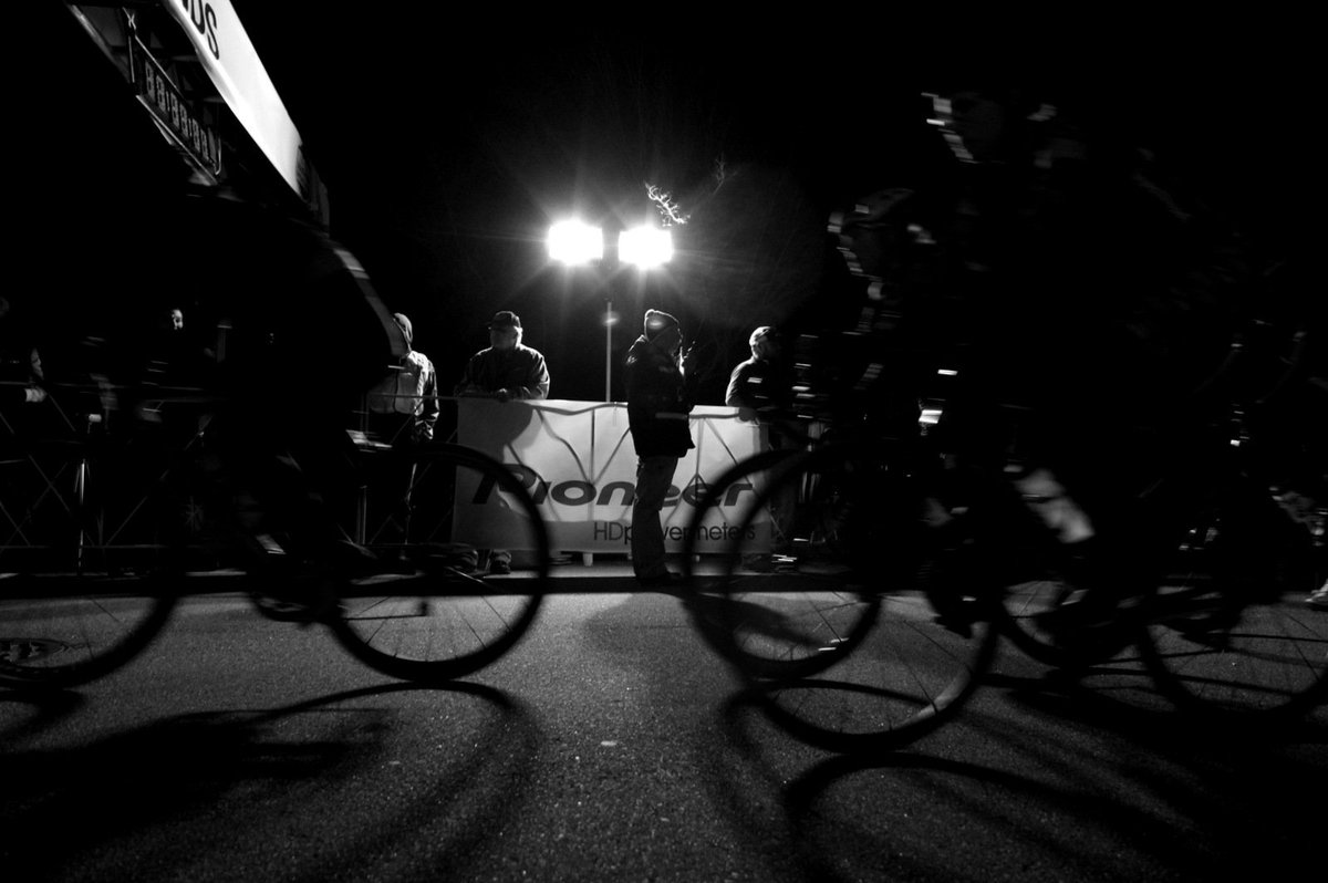 ToSHighlands's tweet photo. The @ToSHighlands party starts in @woodstock_ga 2 Wks from tonight w/Twilight Pro Crit race &amp; continues in @BallGround Sat &amp; Sun Don't miss it! REGISTRATION Is limited! https://t.co/iN02NvQxVH https://t.co/K9smoXkSiR