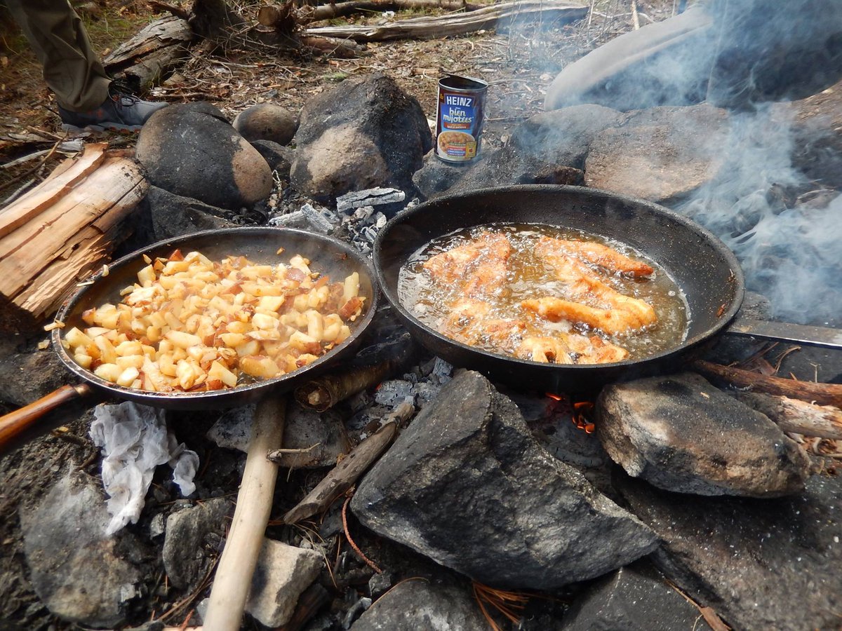 Celebrate the first #fFishFryFriday of #Lent with an All-Canada Show Shore Lunch. If you close your eyes you can imagine it’s Canada. Add a Labatt and it is almost like being there. Shore lunch served every day. #AllCanMKE18