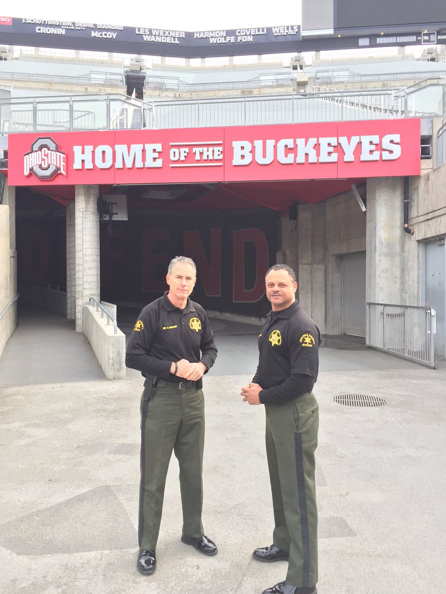 OSUPOLICE's tweet image. Orange County (CA.) Sheriff’s Deputies on visit at The Shoe!