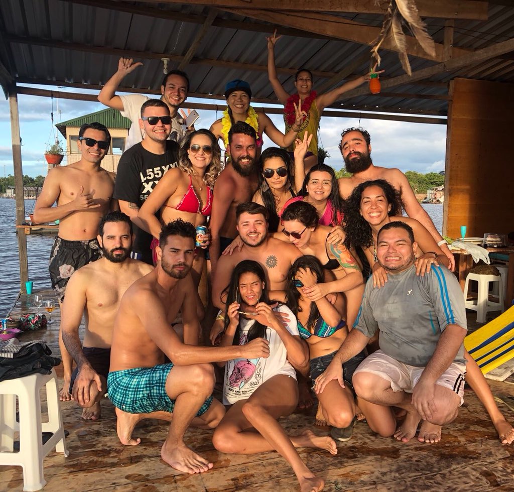 barbaranayaras's tweet photo. Eu só queria esse dia de volta!
#Carnaval2018 #Flutu 😎☀️ https://t.co/ZoYoqgJRsO