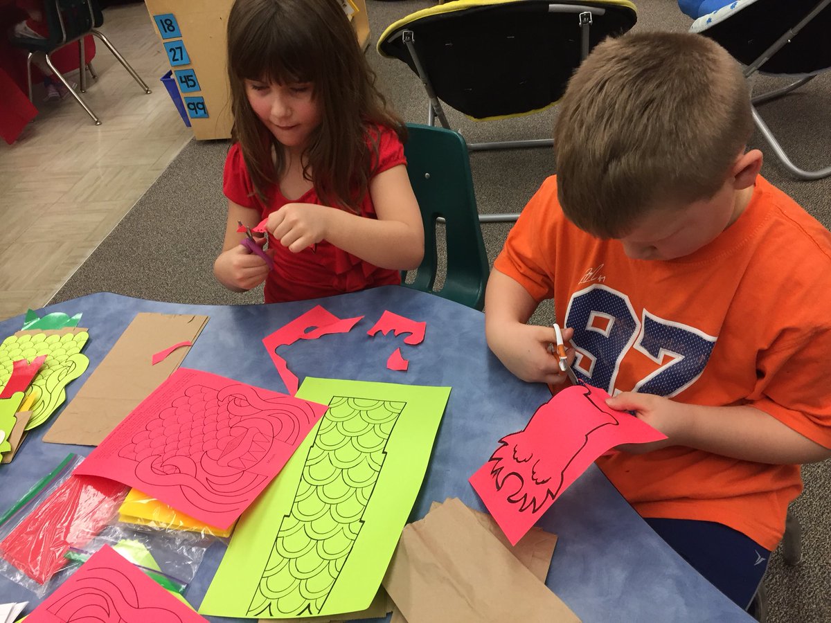 clara_tyner's tweet photo. #ChineseNewYear grade 1 celebrations! @epsb https://t.co/pzzqtBWGRa