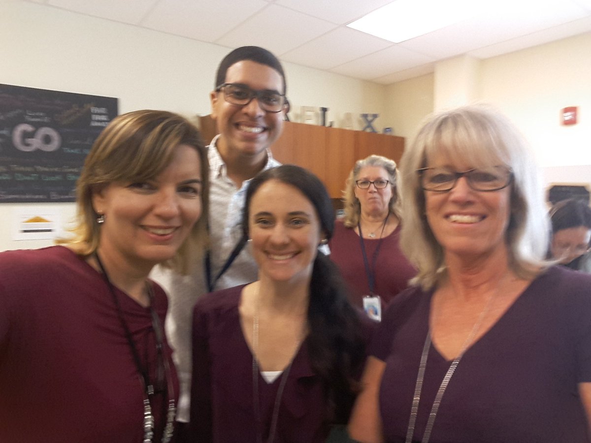 PatriciaCantore's tweet image. @FSPA 
#WeStandWithMSD 
Franklin Academy PP stand with MSDHS