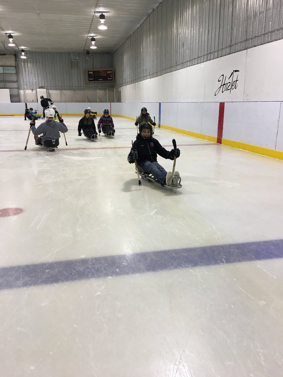 hazletschool1's tweet photo. What an AMAZING afternoon!! Thank you to the Swift Current Avengers Sledge Hockey coaches and players for coming out and introducing the sport to our Gr. 3-12 PE students. #sledgehockey #futurestars https://t.co/uPlxxmAQsf