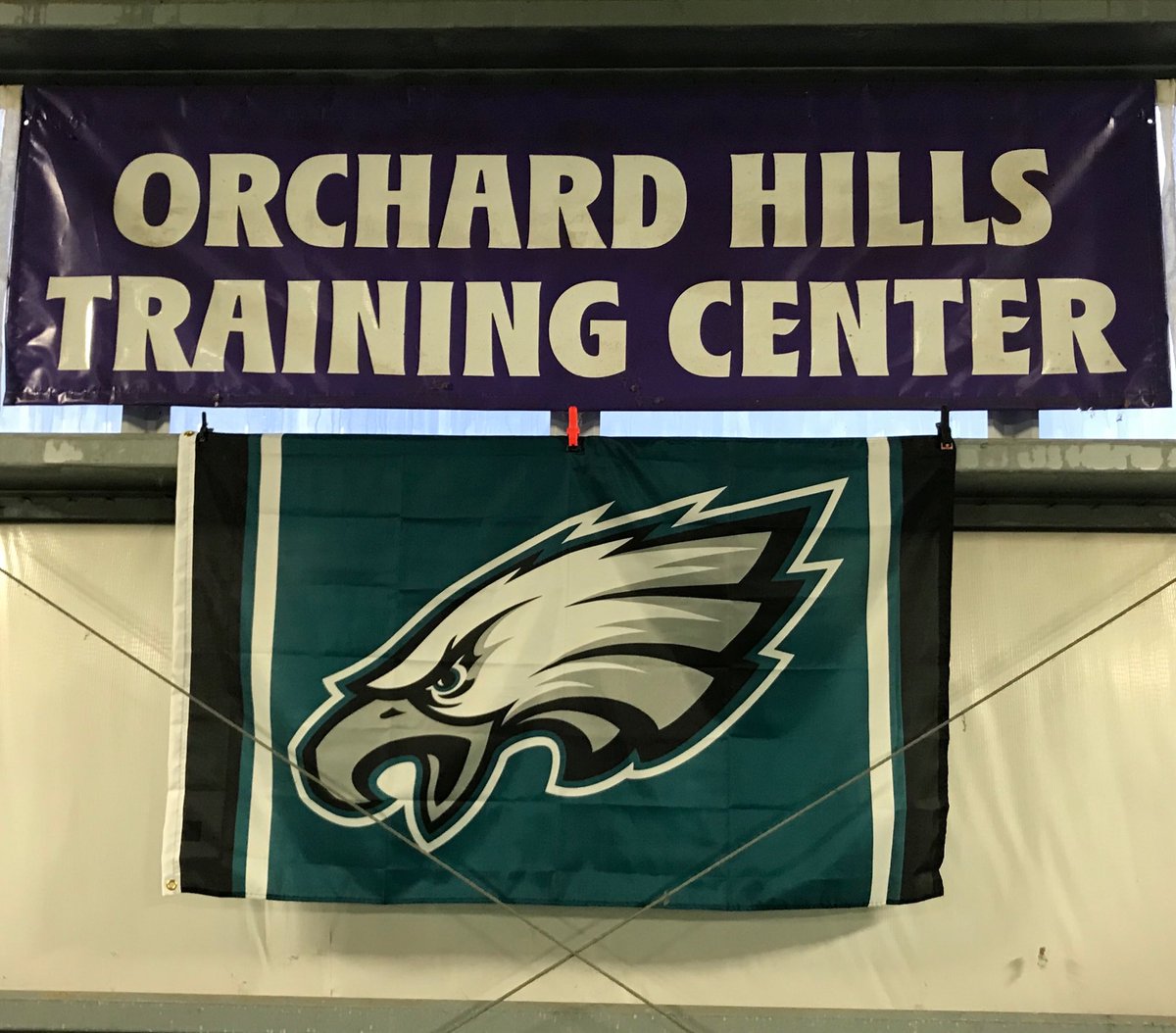 BorderZZ's tweet photo. Our latest flag addition @Eagles https://t.co/c1lNLZgrPr
