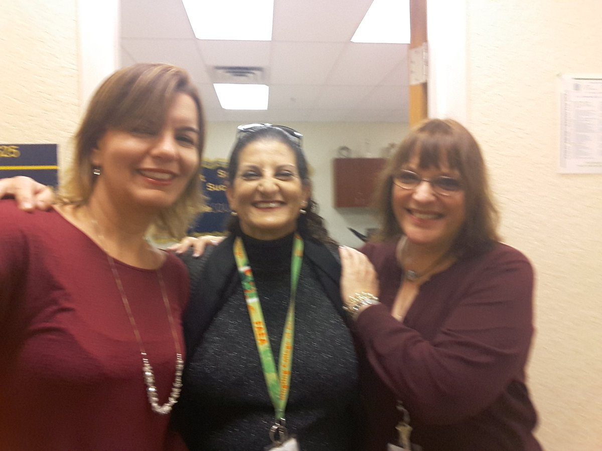 PatriciaCantore's tweet image. @FSPA 
#WeStandWithMSD 
Franklin Academy PP stand with MSDHS