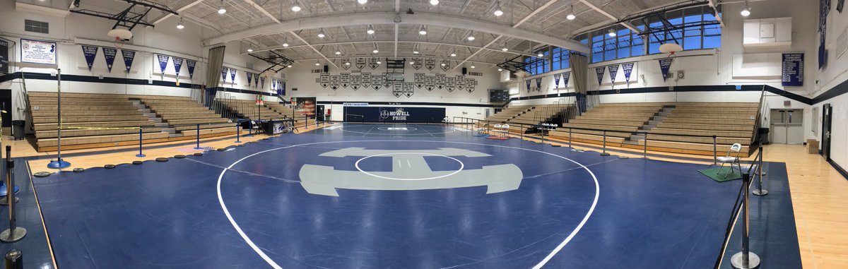 BravermanHHS's tweet photo. #WeAre ready for the DISTRICTS at #theH https://t.co/AeemabcMnv