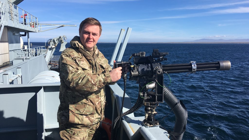 DWMS-cyXcAIuiC9.jpg:large