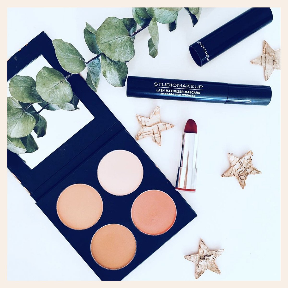 Un trio de choix pour votre vendredi soir! 💥 #GOstudio