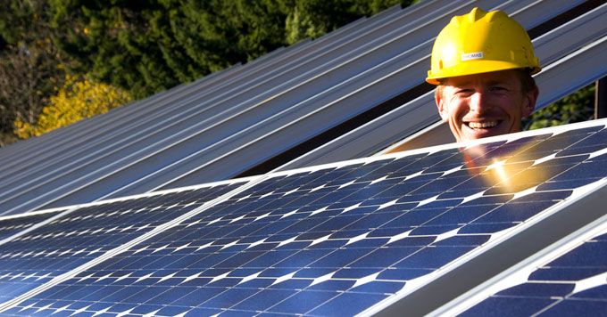WeClimate's tweet photo. Clean energy jobs are booming in Minnesota >> https://t.co/BR9pdxbygI https://t.co/r3ykUY477R