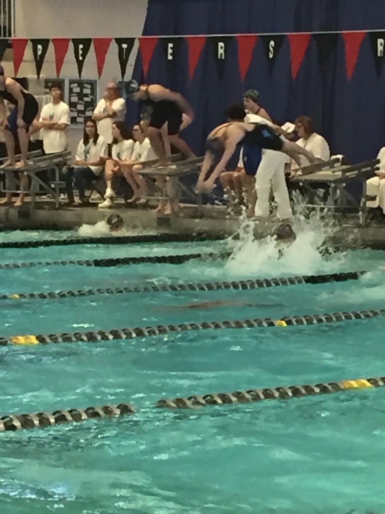 Girls Swim & Dive tweet media