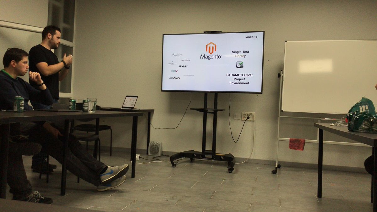 qa_jesus's tweet image. Awesome The first Madrid Selenium Meetup with @diegofmolina #selenium #seleniumgrid #zalenium #testing #onestic #laterminal #seleniumslack #slack #Meetup