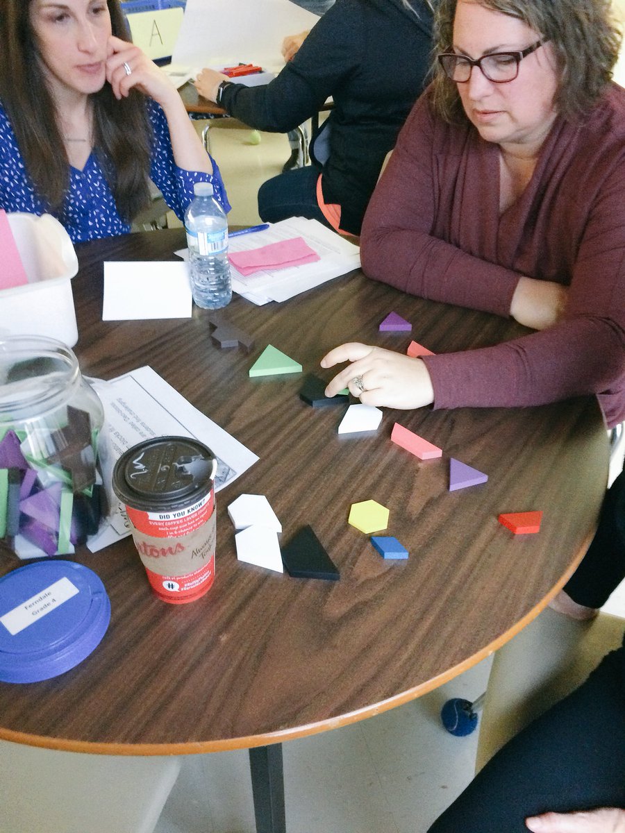 Ferndalerocks's tweet photo. "How are these blocks related?" Exploring Deci-blocks and how they can help us think about fractions. #mathPD #deciblocks #mathisfun https://t.co/cX9URSVPAP