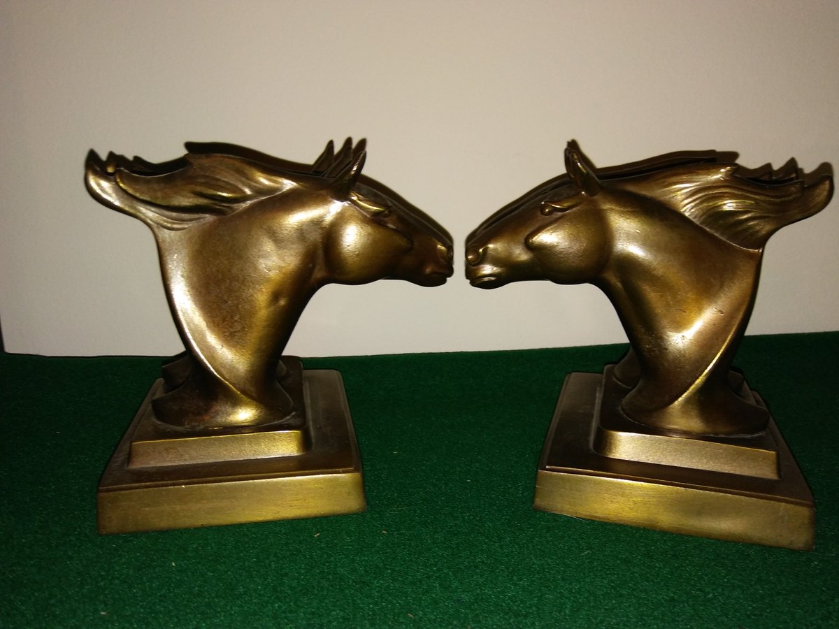 xplorer1959's tweet photo. #T4us #RPFB #vintage Stunning 1927 ArtDeco Design by Arthur Von Frankenberg- FrankArt Bronzed Horseheads Bookends Sold ca. 1930's in Lynchburg, Va. Found in antique store in eastern Va. 2018- they never left the state! VGC. https://t.co/unXJU1rzv0 https://t.co/Li76Q4DRNS