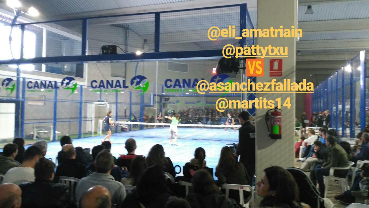 solopadelblog's tweet photo. Gracias por tanta magia @pattytxu @eliamatri @asanchezfallada @martita_ortega @padelcolors !! 👏👏👏👏 https://t.co/1N4FZwFGZZ
