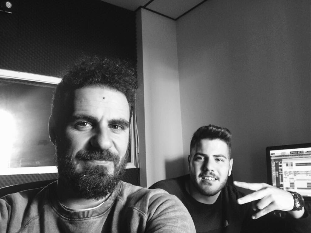 adrianbenitez13's tweet photo. Cerramos otra semana de nuevos trabajos en el estudio @13Verdina @ABMusicOficial con #alfredorodriguez y su primer single #amordeinvierno https://t.co/UKBC6zxvPB