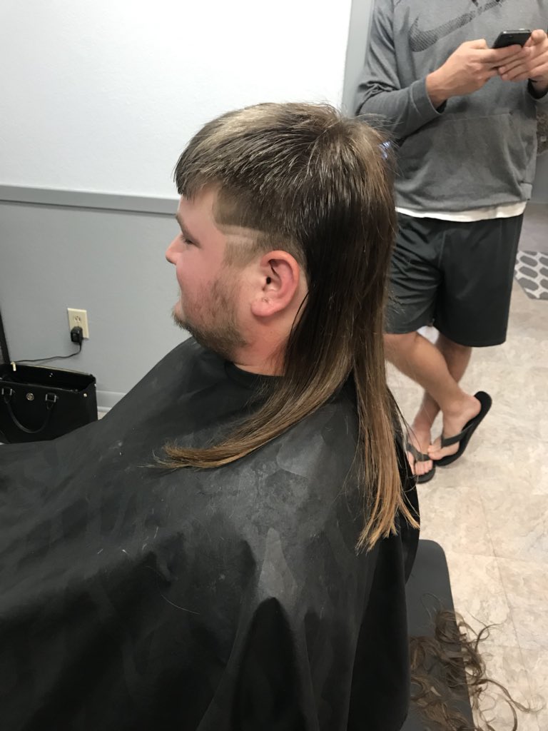 moculpepperrr's tweet photo. Everyone meet the real Joe Dirt @isham_tyler https://t.co/e6FXO6IFQD