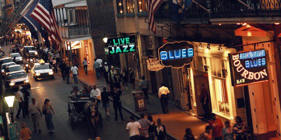 WanderingCoast's tweet photo. New Orleans is as seductive as it is sinister. I wander down one of the city’s cultural veins by night to discover both its fabulous and notoriously seedy nightlife. Read on at https://t.co/TdRkPPTmmk https://t.co/Y2iu0I7yBr