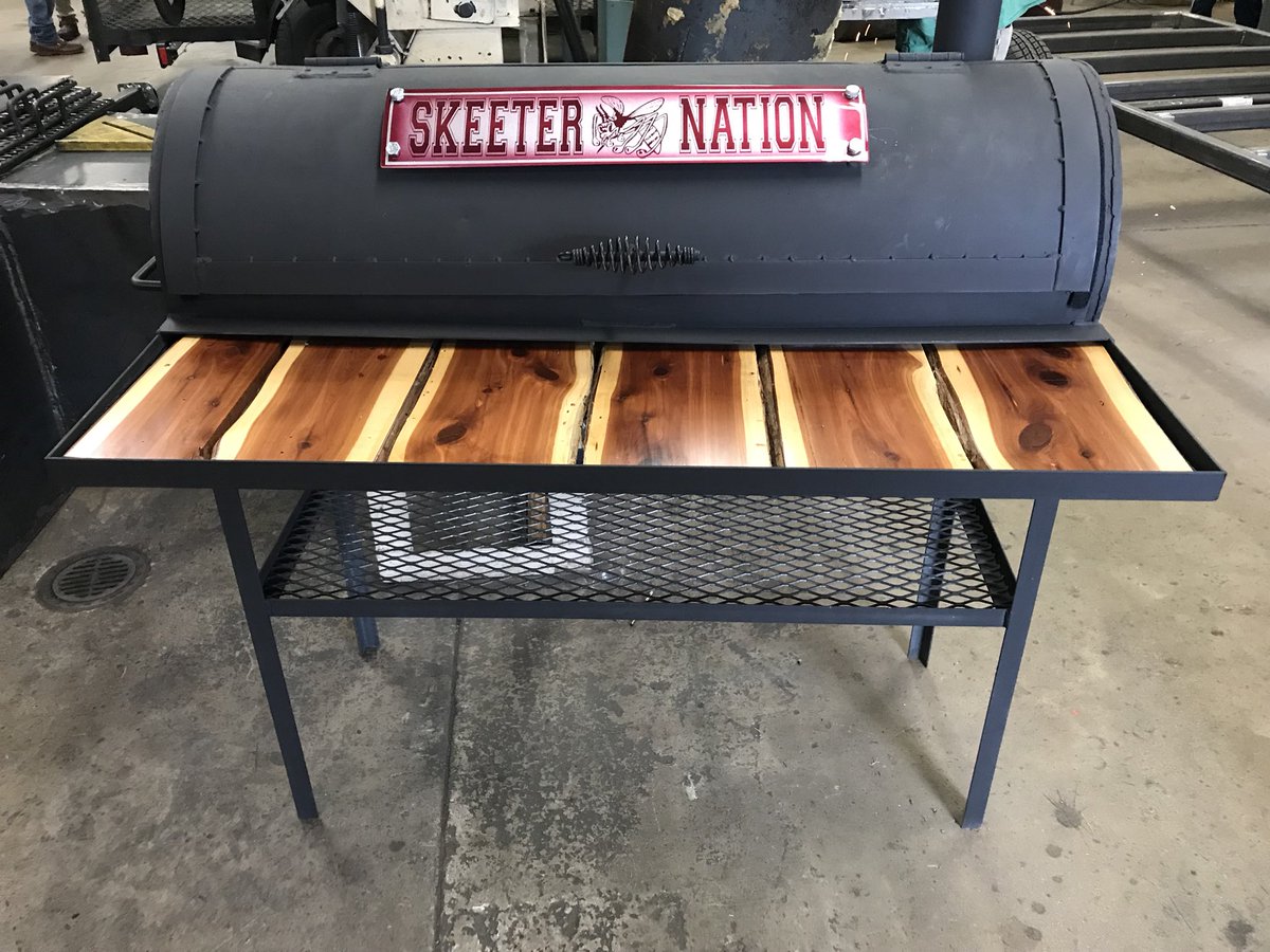 AreMaroon's tweet photo. Bright future for these two.  They made this in a 2 week crunch.  #hired #excellenceexpected @MesquiteHS https://t.co/6trOqMBe0v
