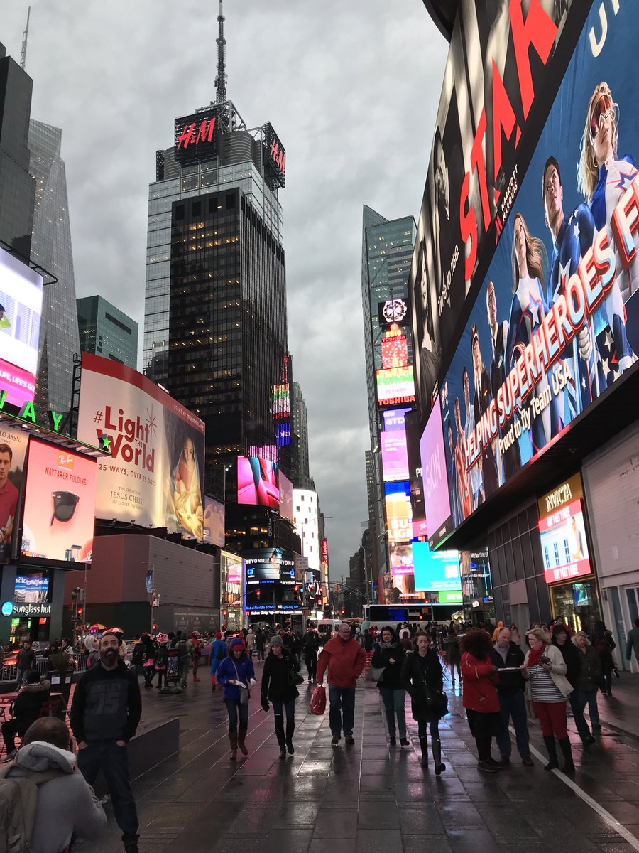 Shavington_Ac's tweet photo. USA TRIP Amazing day visiting Ellis Island, Statue of Liberty, Wall Street, Trinity Church, Times Square and now Bubba Gumps for our evening meal! Next stop the @EmpireStateBldg #shavontour #gsceHistory https://t.co/z5cYzmYSZs