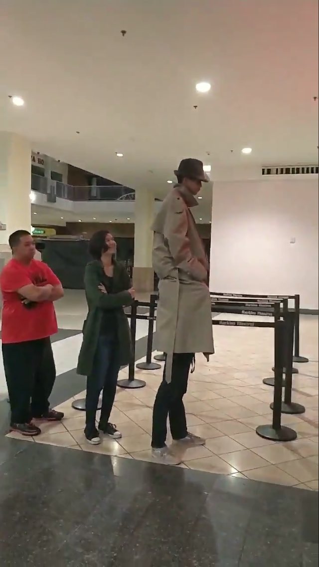 <a href="/stevelikescups/">Pillsbury</a> The real question is how god damn tall is SHE